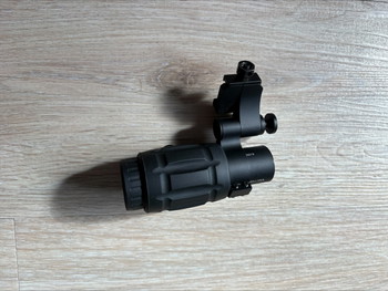Image 2 for Magnifier 3x Flip Side Mount | Vector Optics