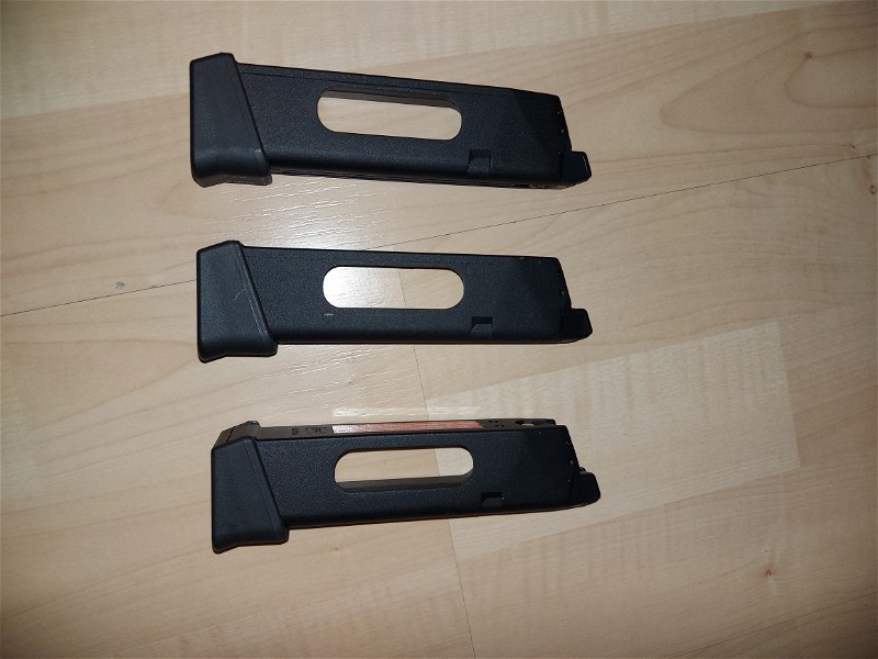 Image 1 for Umarex Glock 17 Co2 mags