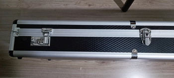 Image 5 for Aluminium wapenkoffer met sloten
