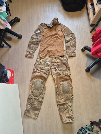 Imagen 2 de Invader gear set