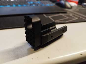 Image 3 for SIG P226 under rail met spiked compensator