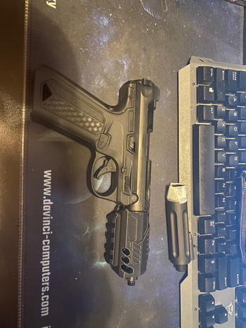 Afbeelding 2 van AAP-01 met drummag (350 rounds) plus DYE I5