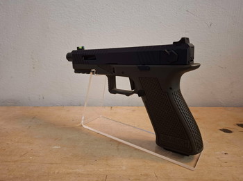 Afbeelding 3 van Novritsch SSP18 - GBB - 3 MAGS - MINT CONDITION