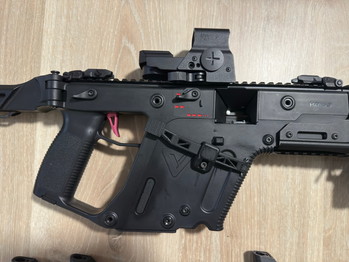 Image 2 for Kriss Vector