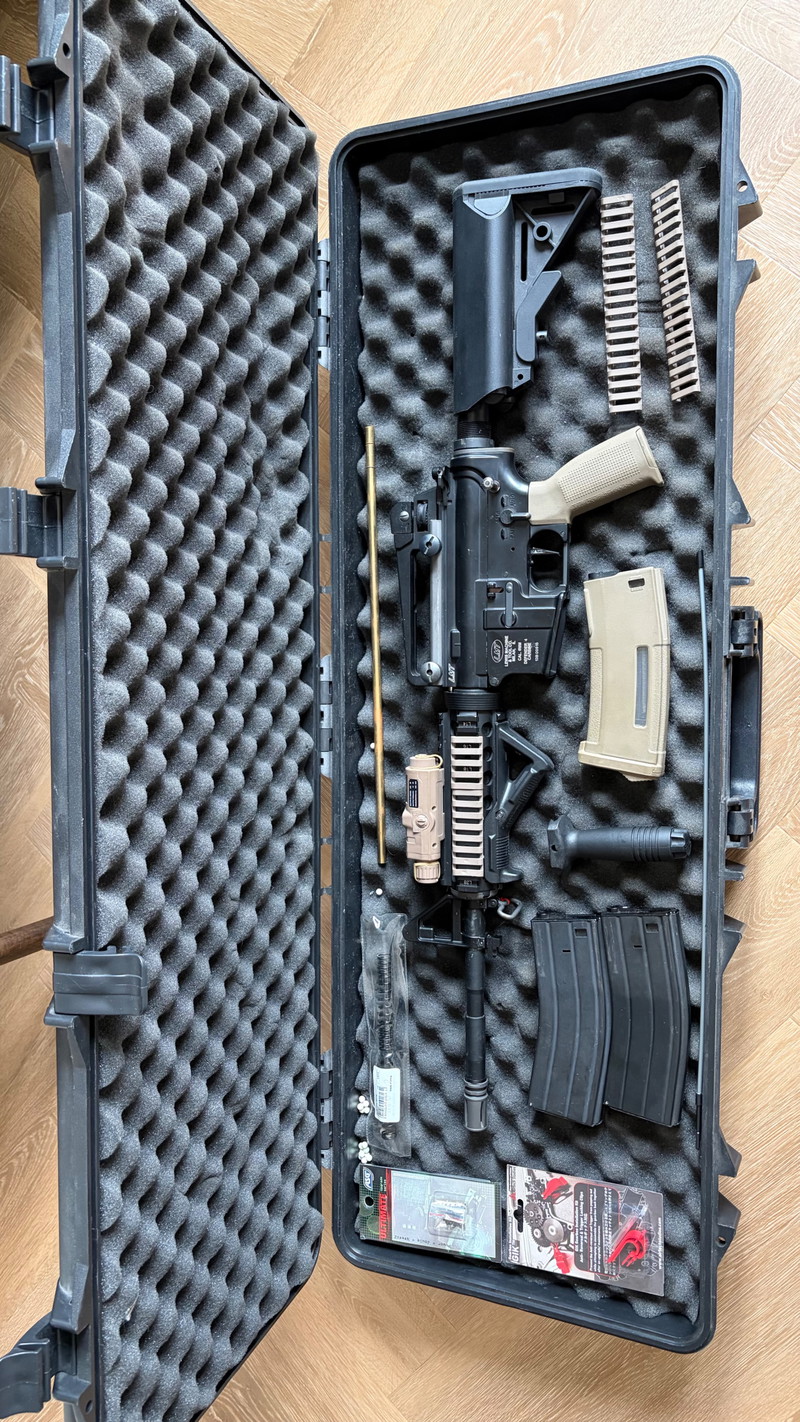 Afbeelding 1 van ASG M4 LMT Defender (upgraded)