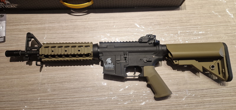 Bild 1 für M4 LT-02 GEN2 CQBR Tan Lancer Tactical