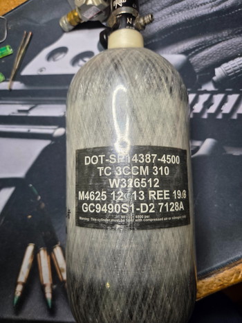 Bild 3 für hpa carbon fles met hpa regelaar