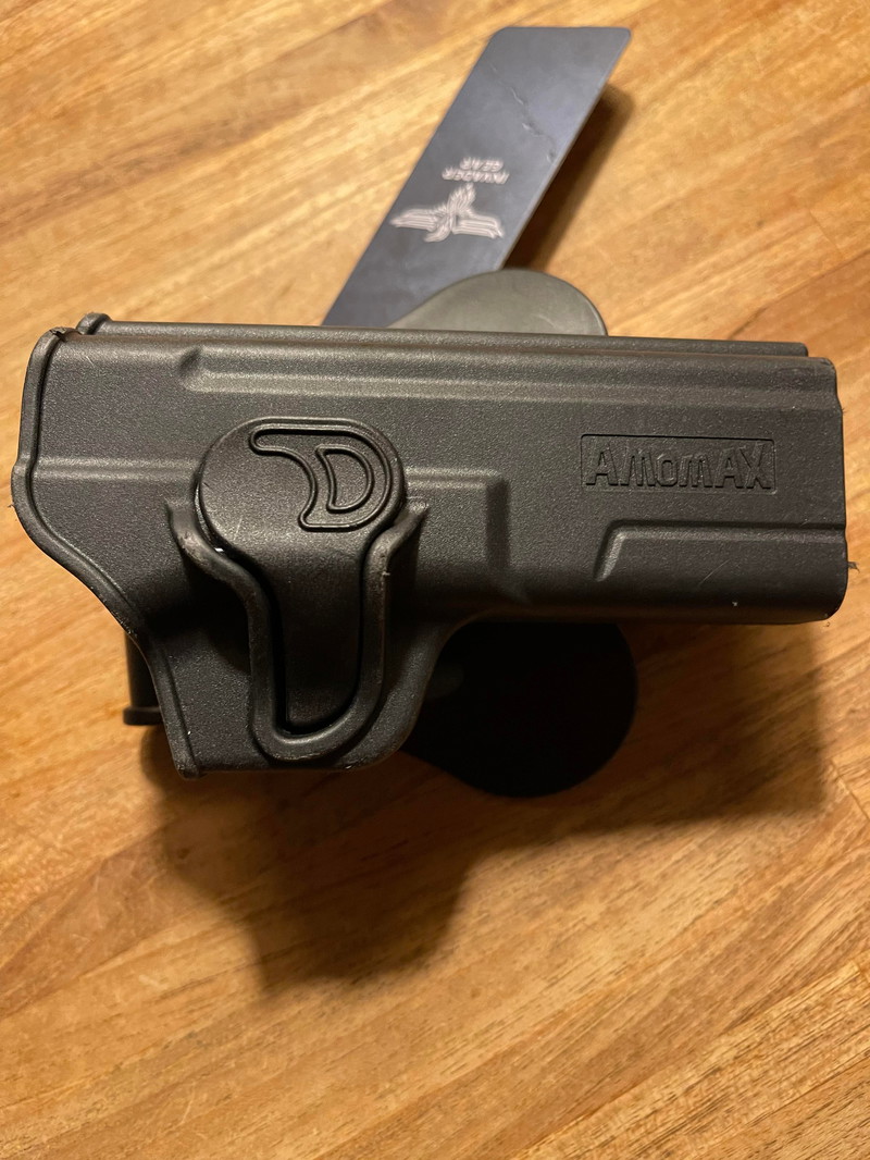 Image 1 for Stoere click holster van Invader Gear voor de Glock