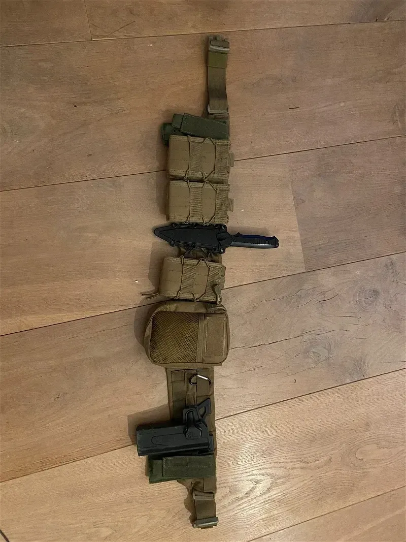 Image 1 for Battle belt setup Coyote Brown