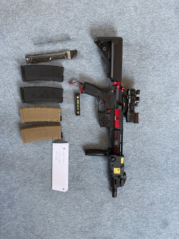 Imagen 2 de SA E39 + 4 Magazine + x4 Visier + Federn und Akku