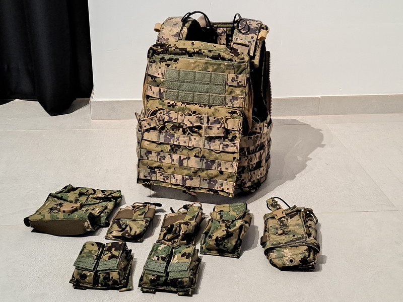 Afbeelding 1 van AOR2 Semapo Gear NCPC + Eagle Industries pouches