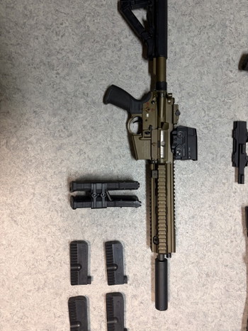 Image 3 for Vfc Hk 416 A5   FULL Custom maple leaf complete build vsr10 Silver back Full stalker internals
