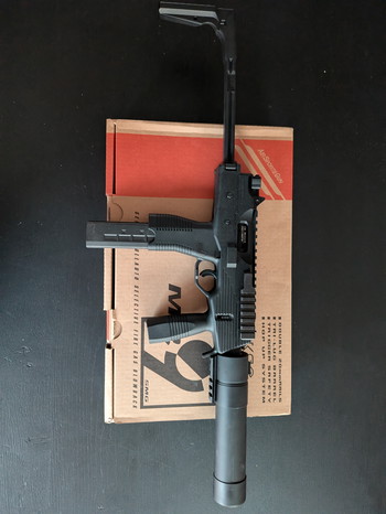 Afbeelding 2 van KWA/KSC MP9