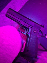 Imagen para Tokyo Marui GBB Hi-Capa Pistol (+ Drum Mag)