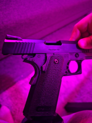 Afbeelding 3 van Tokyo Marui GBB Hi-Capa Pistol (+ Drum Mag)