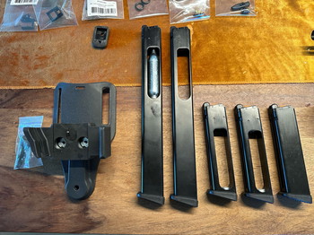 Image 3 for Modify PP-2000 GBB (Co2 mags) - Upgraded and with spare parts!