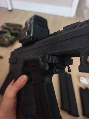 Image 5 for Aap-01 hPa SRU body kit met mp7 mags