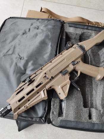 Afbeelding 4 van ASG CZ Scorpion EVO 3 ATEK FDE met Upgrades en accessoires