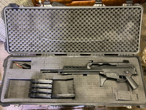 Imagen para upgraded classic army G36 / 5 mid caps mags en hard carry case