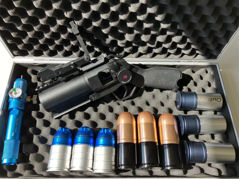 Image 1 pour Modded CYMA CM052 Grenade Launcher Set