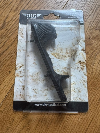 Image 2 for DLG Tactical M-lok Foregrip