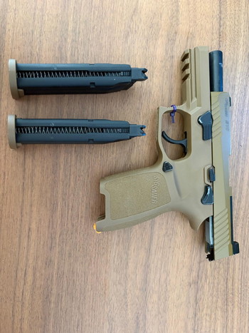 Image 3 for SIG m320 m18 + 2 mags + Case