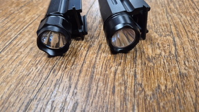 Image for 2 led lampen voor pistool