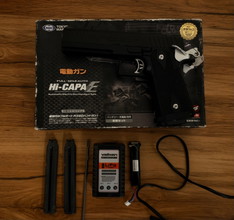 Image pour Tokyo Marui Hi-Capa Airsoft Pistol  Includes 2 Magazines, Battery  Charger