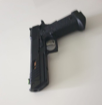 Afbeelding 3 van splinternieuwe pit viper met race magazijn en gewone alles nog nieuw in de doos