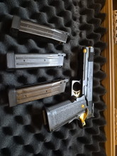 Image pour Tokio Marui, Hi Capa gold match + 3 magazijnen
