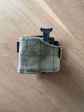 Image for Warrior Assault System universal MOLLE holster