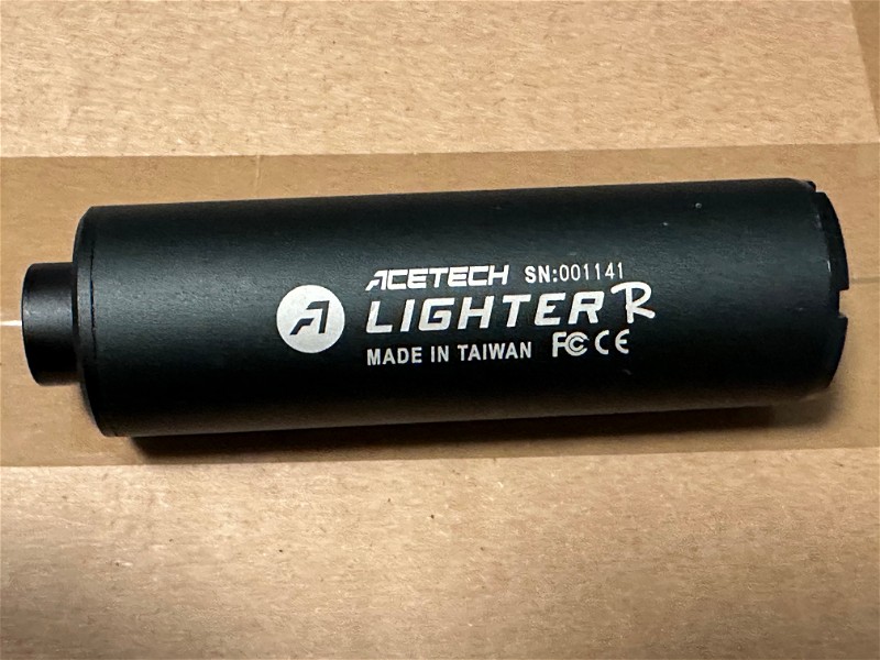 Image 1 for Acetech Lighter R