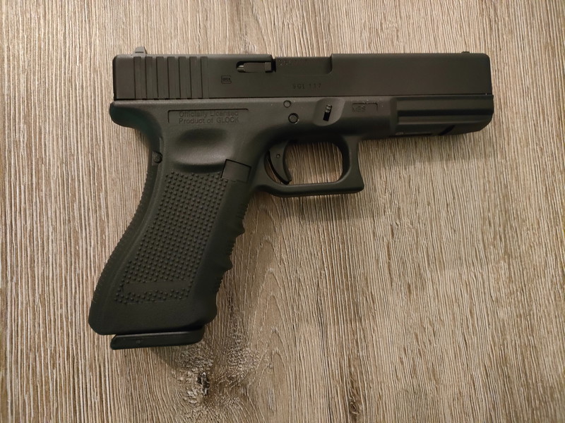 Image 1 for Umarex Glock 17 Gen 4