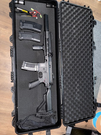 Afbeelding 3 van SPECNA ARMS M4 AEG S