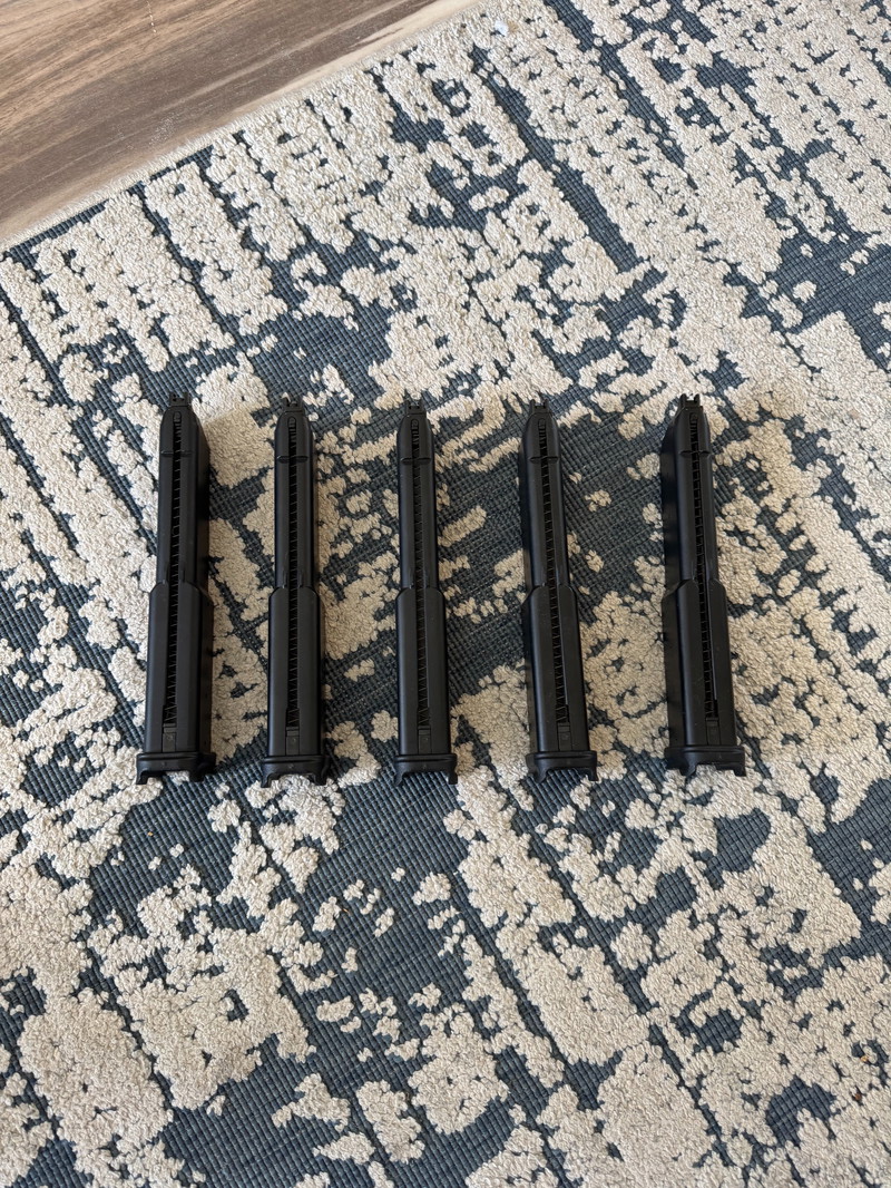 Afbeelding 1 van 5 x G&G Armament SMC-9 / GTP 9 50rds long Mag