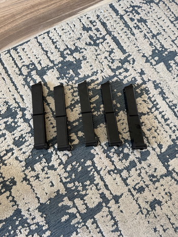 Afbeelding 2 van 5 x G&G Armament SMC-9 / GTP 9 50rds long Mag