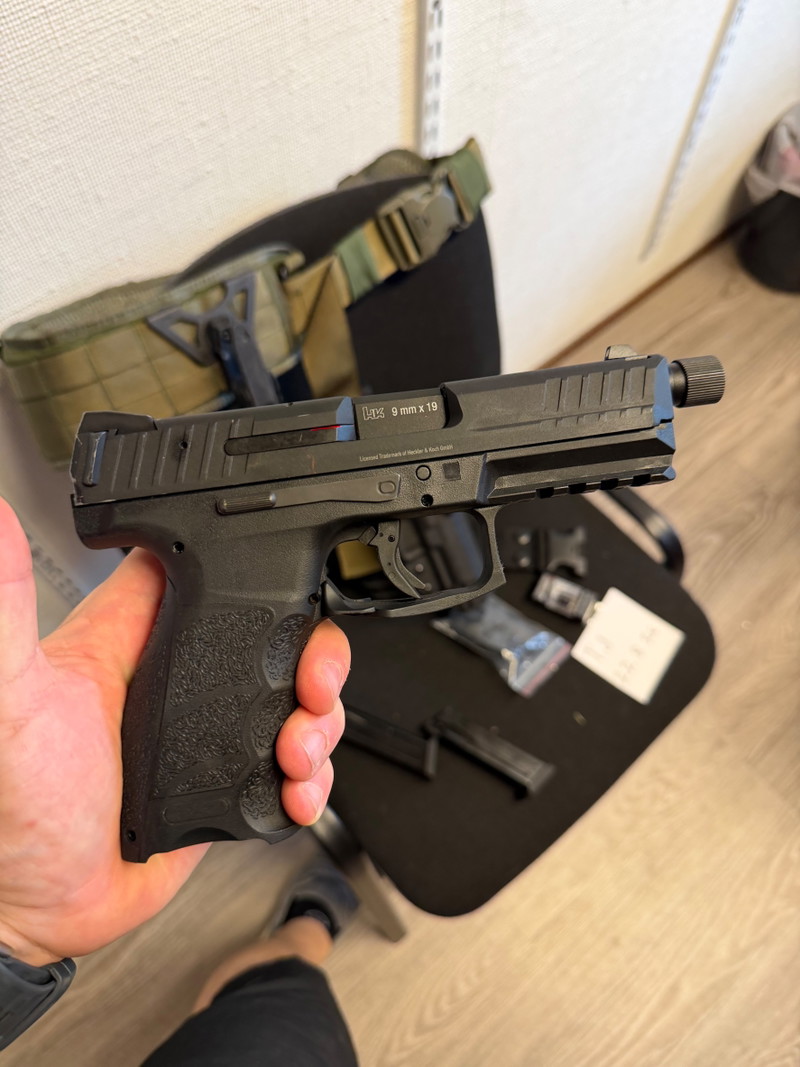 Image 1 for UMAREX HECKLER & KOCH VP9 Tactical GBB