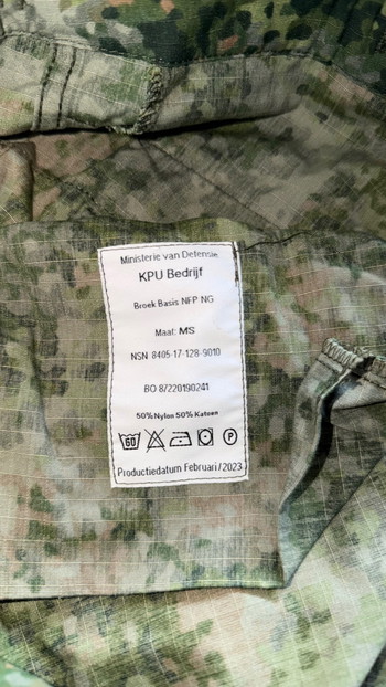 Bild 2 für NFP GVT tenue kompleet