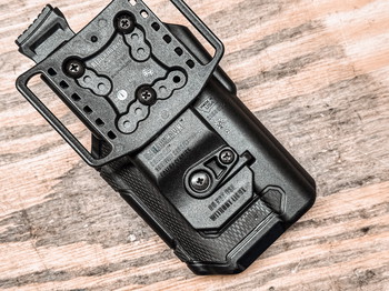 Bild 2 für BLACKHAWK Omnivore Holster (x300)