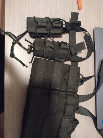 Afbeelding 2 van Invadergear M4 en pistol Pouches