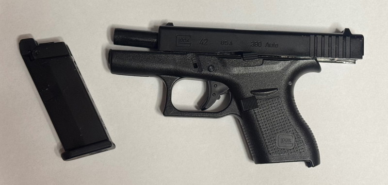 Image 1 for VFC/Umarex Glock 42