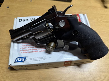 Image 2 pour Dan Wesson