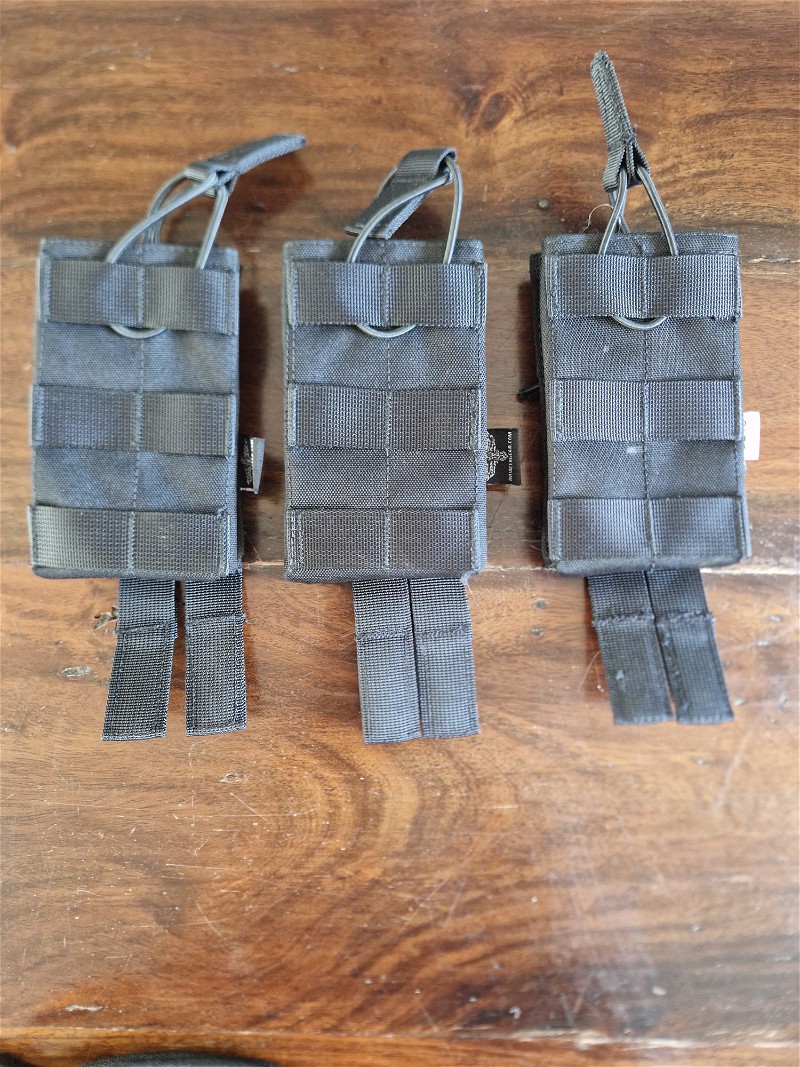 Image 1 for Invader gear pouches