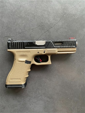 Image 2 pour RWA Agency Arms Tokyo Marui TAN Glock 17