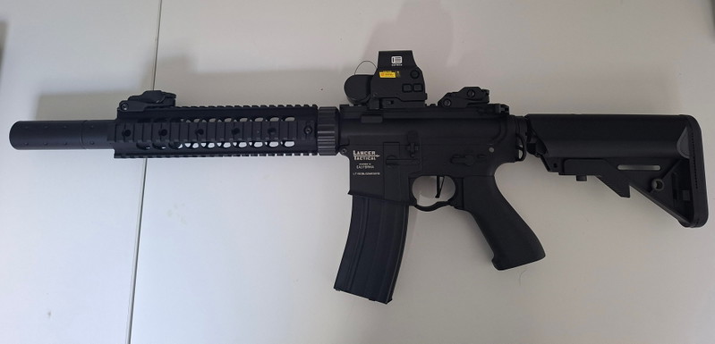 Image 1 for M4 Full metal met Reddot en tas LT-15CBL-G2-ME