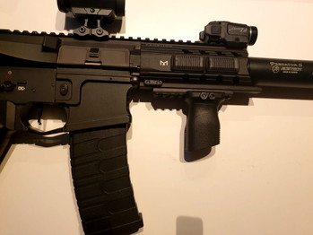 Image 3 for G&G arp 556 +  red dot, light , and  tracer