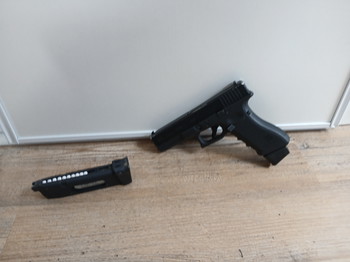 Afbeelding 2 van GLOCK 17