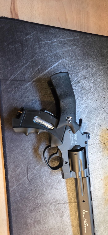 Afbeelding 4 van Dan Wesson 8