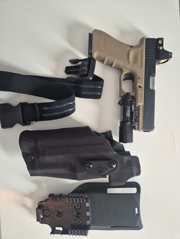 Image 2 for Nieuwe holster voor glock 17 (rechts)