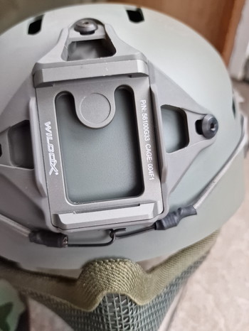 Bild 2 für FMA helm met face shield
